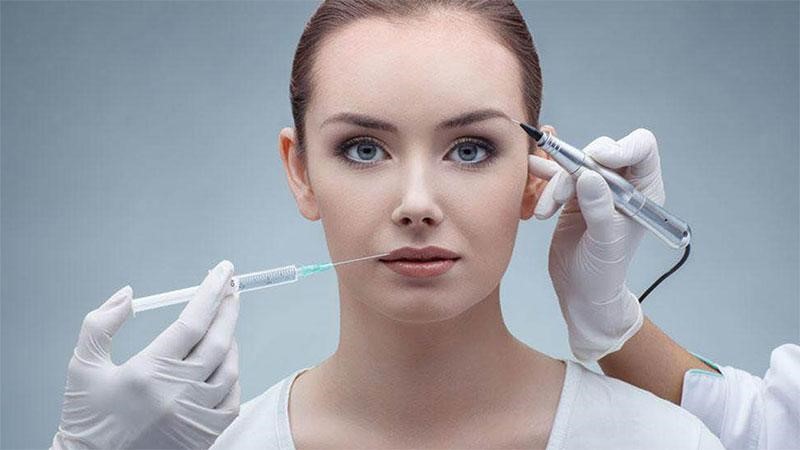 سابسیژن روش درمانی کلینیکی جهت از بین بردن جوش ها 