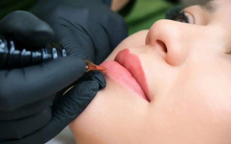 مزایای کاربردی شیدینگ لب