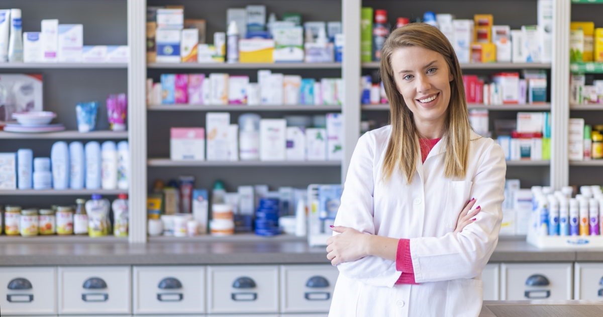 بازار کار تکنسین داروخانه اشباع شده است؟