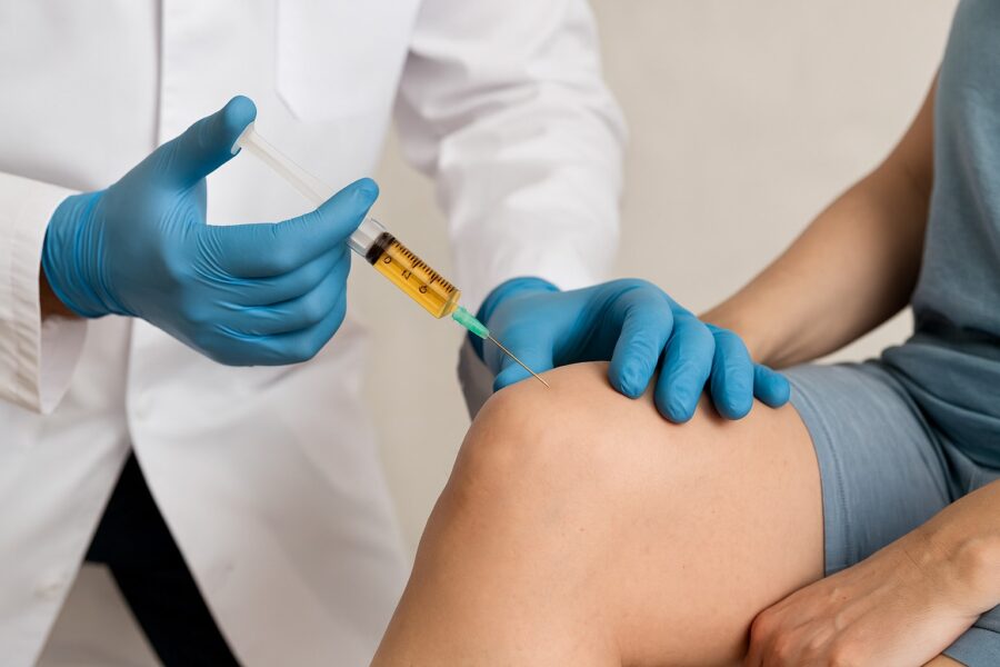 پی آر پی زانو چیست و آیا واقعاً جایگزین جراحی است؟ راهنمایی از زبان متخصصان ارتوپدی