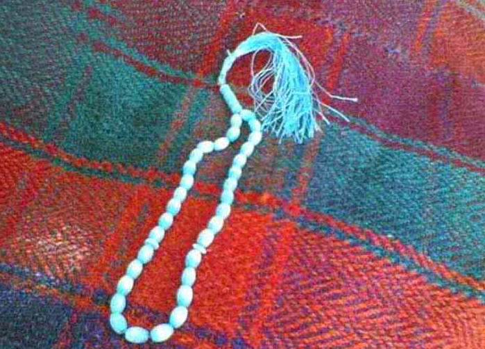 آئین‌هایی به وسعت باهم بودن؛ از فال «چل سرو» تا هدیه از پشت‌بام همسایه