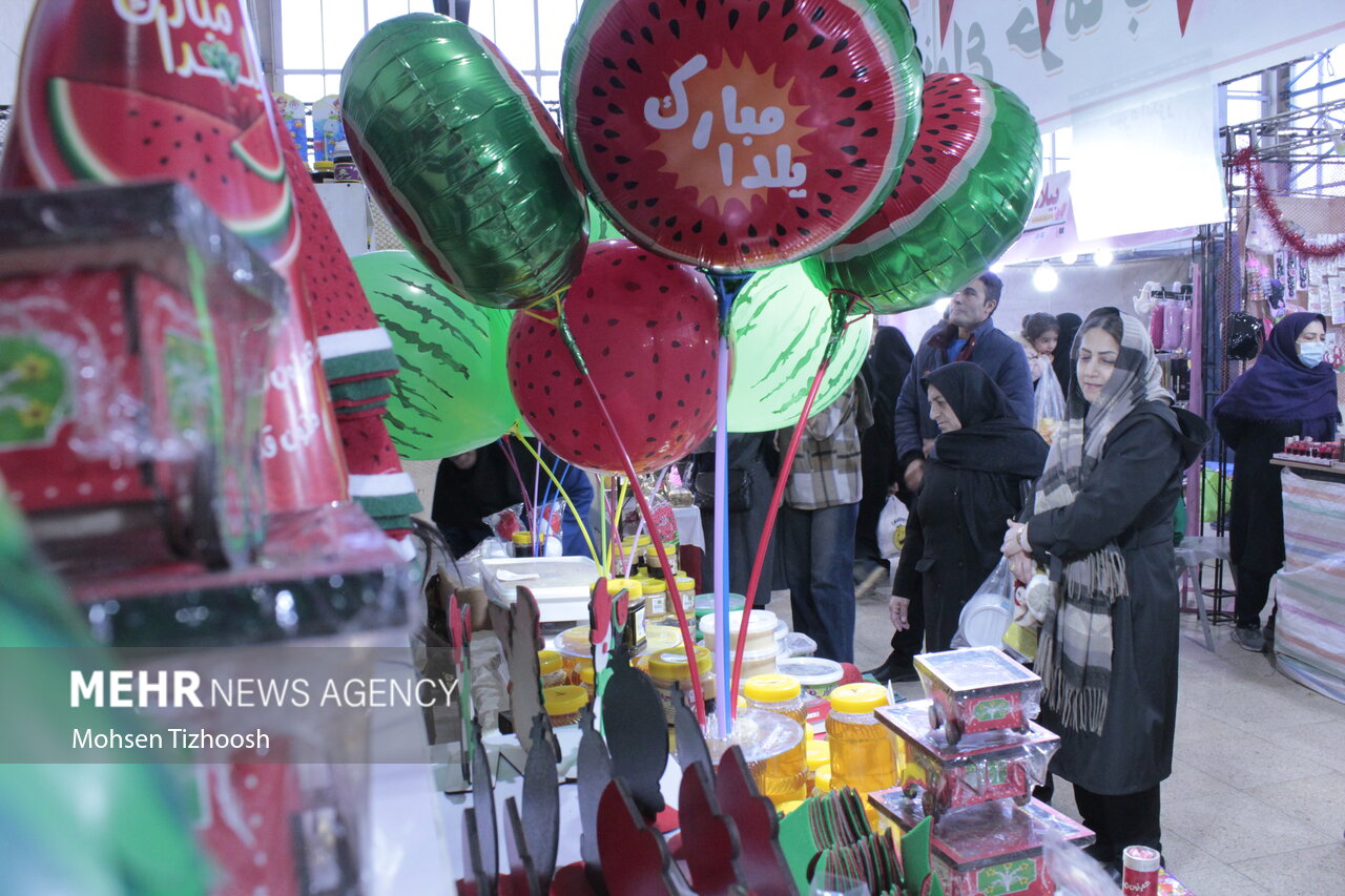 آئین‌هایی به وسعت باهم بودن؛ از فال «چل سرو» تا هدیه از پشت‌بام همسایه
