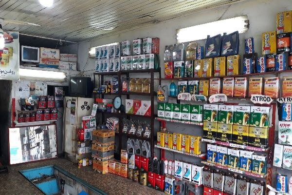 ابراهیمی: ۲۵ هزار لیتر روغن موتور احتکار در سیاهکل کشف شد