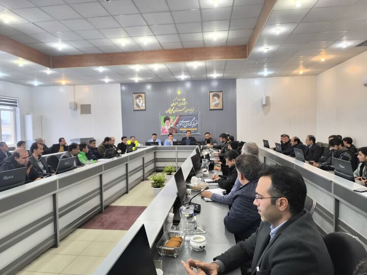 ارائه خدمات به مردم در شرایط بحرانی اولویت اصلی است ارائه خدمات به مردم در شرایط بحرانی اولویت اصلی است