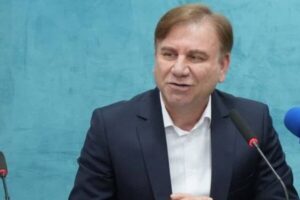 استاندار بوشهر:عدالت آموزشی و حمایت از دانش آموزان استثنایی ضروری است