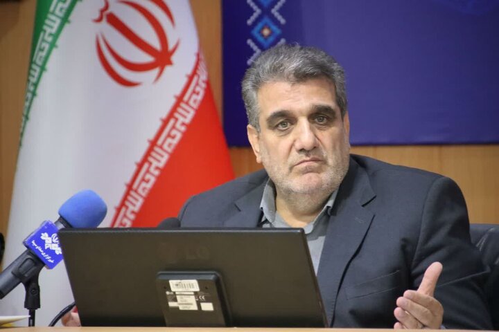 استاندار سمنان: اطلس جامع ظرفیت‌های کتاب‌خوانی استان تدوین شود