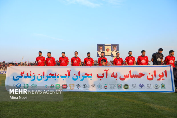 اعلام ترکیب پرسپولیس و تراکتور در بازی حساس تبریز