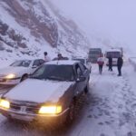 امدادرسانی نیروهای عملیاتی هلال احمر کردستان به ۹۶۷ در راه مانده