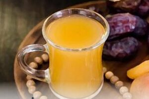 امینیان: مصرف نوشیدنی‌های شیرین و کیک سلامت جامعه را تهدید می‌کند