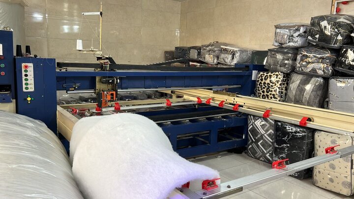 اینجا زنان تنها نیستند؛ کارگاهی کوچک که پناه مادران شد اینجا زنان تنها نیستند؛ کارگاهی کوچک که پناه مادران شد