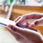 با این تکنیک های ذهن آگاهی استفاده از گوشی هوشمند را به کنترل خود درآورید