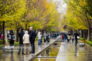 باران غبارآلودگی را از چهره اصفهان شست؛ بازگشت طراوت به آسمان شهر