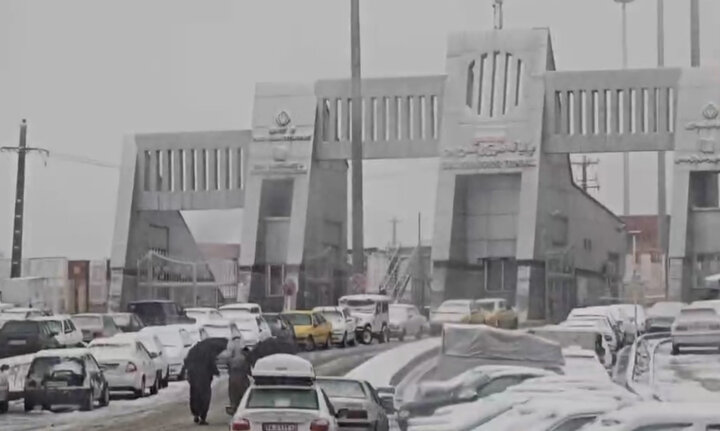 بارش شدید برف در مرز تمرچین