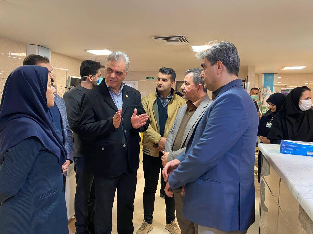 بازدید شبانه رئیس‌کل سازمان نظام پرستاری از بیمارستان کودکان مفید