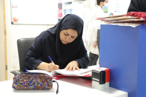 بانوان پرستار مسئولیتهای خطیر حرفه‌ای و خانوادگی را همزمان به دوش می کشند