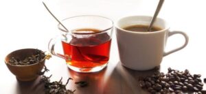 تاثیر مثبت چای و اثر منفی قهوه بر سلامت استخوان‌ این افراد
