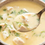 ترفند آشپزی که خامه‌ای‌ترین و خوشمزه‌ترین سوپ‌ها را درست می‌کند (نیازی به لبنیات نیست)