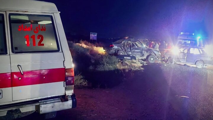 تصادف زنجیره‌ای در علی آباد ۱۰ مصدوم برجای گذاشت