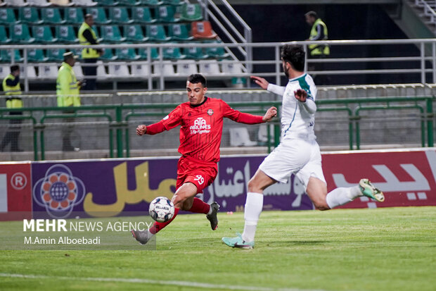 تلاش مدعیان لیگ برتر قبل از جنگ حذفی/دوئل غیرمستقیم پرسپولیس و تراکتور