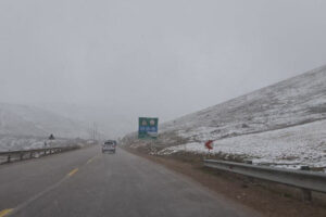 جاده‌های شیروان برفی شد