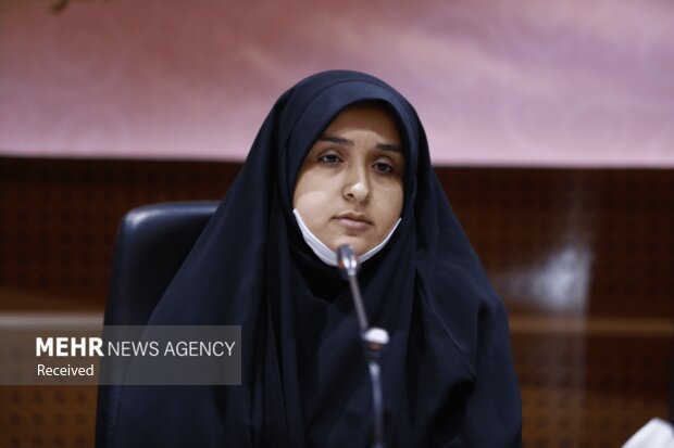 حمایت از مشاغل خانگی بانوان در قم با برگزاری جشنواره یلدای ایرانی