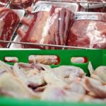 رئیس دامپزشکی کرمانشاه: بیش از ۲۰۰ کیلوگرم گوشت و مرغ غیرمجاز معدوم شد