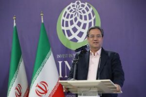 رحمانی: مهاجرت یکی از تهدیدات جدی منطقه؛ صنعت نساجی خوی توسعه یابد