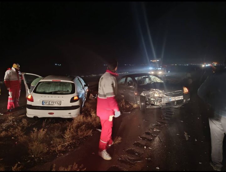 رضازاده: برخورد سه خودروی سواری در ارومیه ۶ مصدوم برجای گذاشت