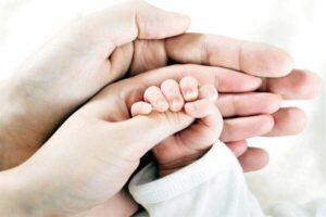 رفع چالش افت نرخ باروری از مهم‌ترین مسائل راهبردی استان زنجان است