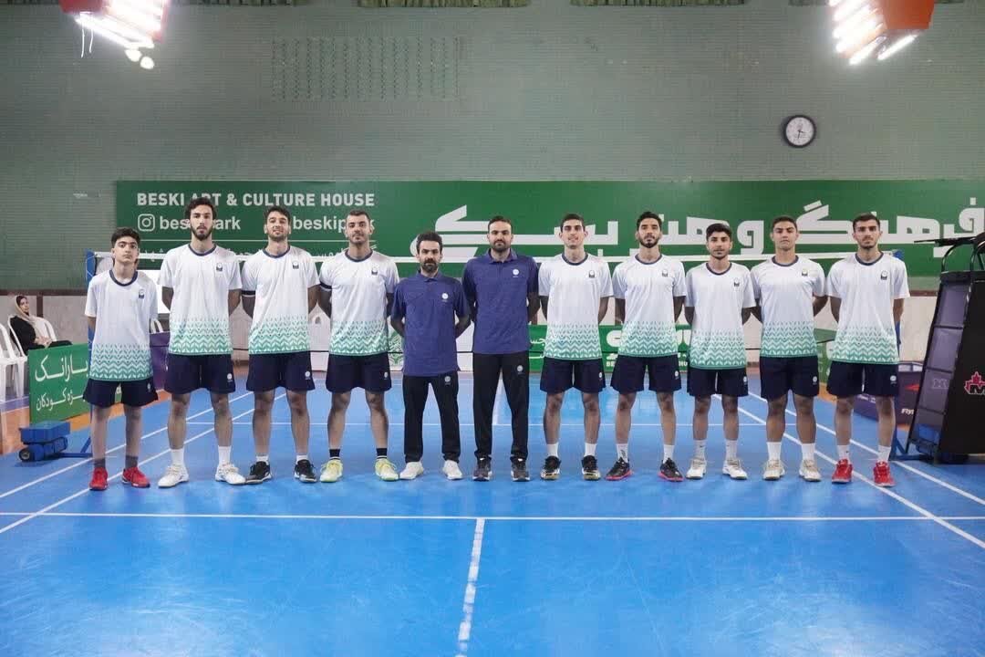 سالن تخصصی بدمینتون نداریم؛میانگین سنی بازیکنان تیم بسکی گنبد۲۲سال است سالن تخصصی بدمینتون نداریم؛ میانگین بازیکنان تیم بسکی گنبد۲۲ سال است