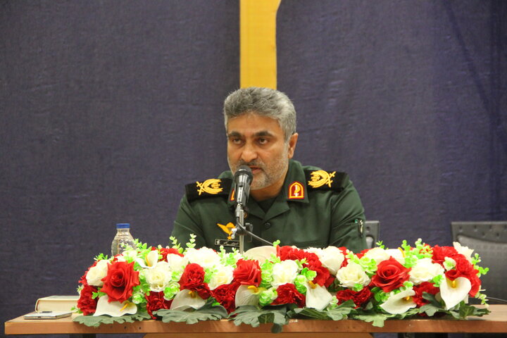 سردار کوثری: ایمان و بصیرت عامل اصلی پیروزی ملت ایران است