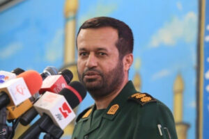 صنعتکاران: سپاه امام سجاد (ع) تمام قد کنار مردم سیل‌زده ایستاده است