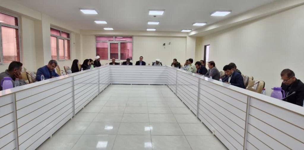 فرماندار تنگستان: زیرساختهای آموزشی بهبود یابد فرماندار تنگستان: زیرساختهای آموزشی بهبود یابد