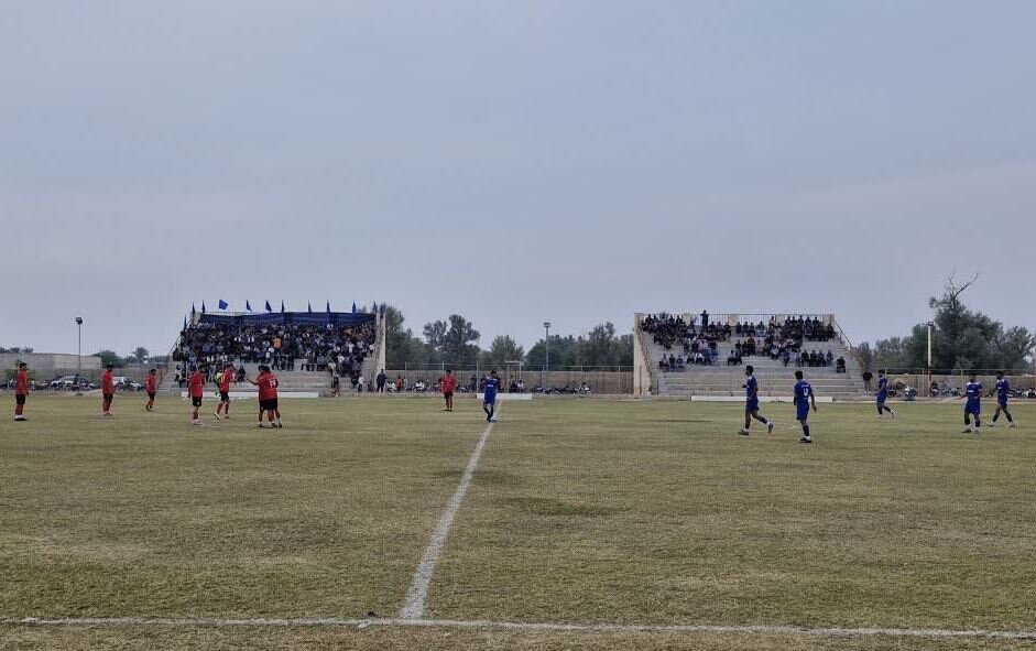 فرماندار تنگستان: فعالیتهای ورزشی در شهرستان حمایت میشود فرماندار تنگستان: فعالیتهای ورزشی در شهرستان حمایت میشود