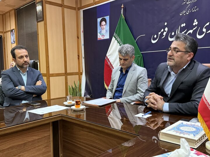 فرماندار فومن: حمایت از والیبال بانوان باید مستمر و هدفمند باشد