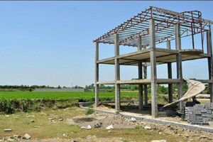 فیاضی: برخورد با ساخت و سازهای غیرمجاز در دستور کار دستگاه‌ ها باشد