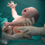 مادر شدن، عامل کاهش سرطان در زنان