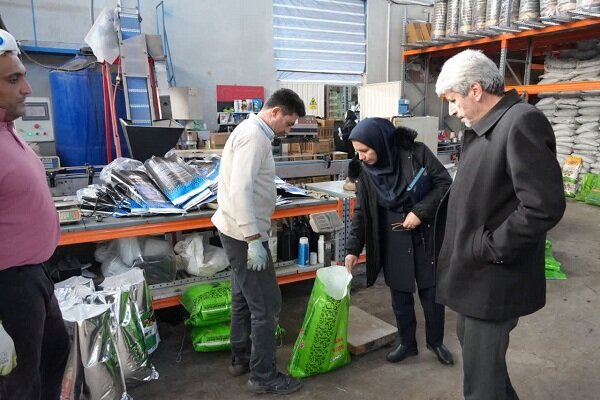 مانور سراسری پایش و کنترل آفت‌کش‌های کشاورزی در آذربایجان‌غربی آغاز شد