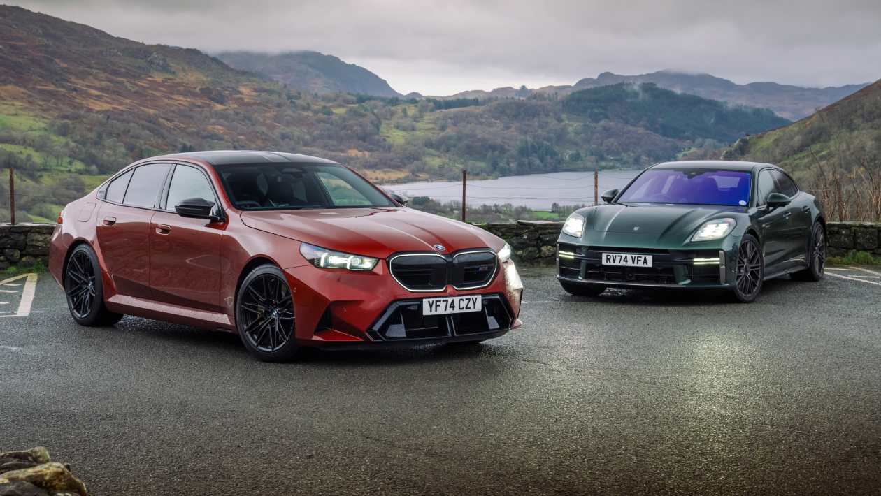 مدیرعامل فورد: اروپا خودروسازیاش را قمار کرده BMW M5 (G90) v Porsche Panamera Turbo E‑Hybrid – 700bhp hybrid super saloons go head-to-head | evo