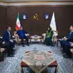 معاون رئیس جمهور و رئیس سازمان حفاظت محیط زیست وارد استان یزد شد