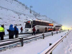 میقانی: تردد در برخی محورهای خراسان شمالی تنها با زنجیر چرخ ممکن است