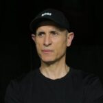 نحسی ۱۳ برای یحیی در اهواز با شعارهای تند/ فولاد جان بردن ندارد