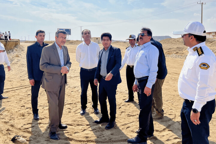 نریمانی: قرارداد پیمانکار در صورت ایمن نشدن محور ساحلی قشم فسخ می‌شود
