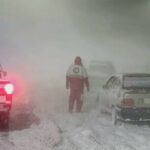 هشدار پلیس راه اصفهان درباره وزش بادروبه در محورهای کوهستانی غرب استان