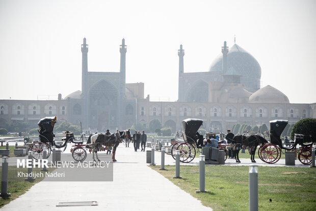 هوای اصفهان ناسالم شد