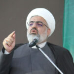 ولدان: شهید دستغیب ایمان را از محراب به متن جامعه آورد