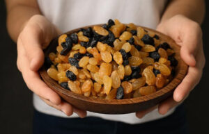 کشمش تیزابی؛ طلای سبز خراسان و راز ماندگاری‌اش