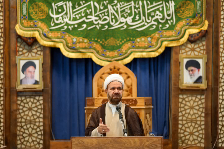 کلانتری: اخلاق و تخصص شرط خادمی اهل‌بیت(ع) است