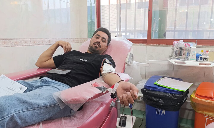 کلنگ ساختمان انتقال خون گرمسار پس از سال‌ها انتظار به زمین می‌خورد