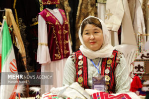 گردهمایی هنرمندان صنایع‌دستی برای نمایش دوباره هنراصیل ایران